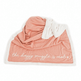 Rosewood Soft Fleece Throw Blanket for Ultimate Comfort